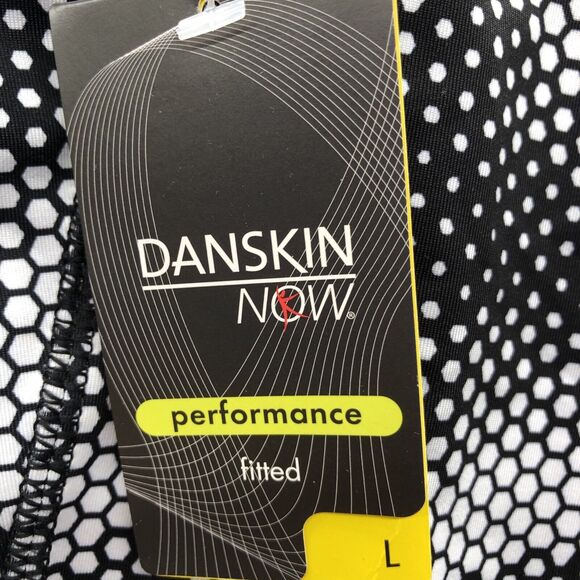 Danskin Now Athletic Leggings Size Large 12-14 Black Pixel Camouflage Workout - Picture 10 of 14
